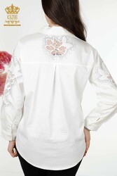 Camisas Hechas de Tela de Algodón Lycra con Bordado de Flores Fabricante de Ropa de Mujer - 20253 | Textiles reales - Thumbnail