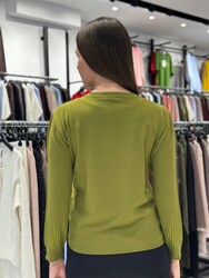 Jersey de punto verde con cuello en V para mujer al por mayor - 32609 | REEL TRİKO - Thumbnail