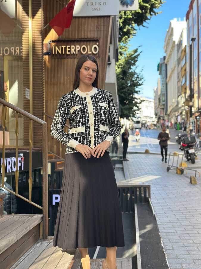 Reel Triko - Toptan Kadın Triko Hırka Cep Detaylı Ekru Siyah - 32931 | REEL TRİKO