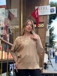 Toptan Kadın Triko Kazak Tül Detaylı Bej - 31227 | REEL TRİKO - Thumbnail