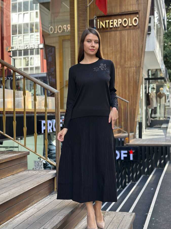 Reel Triko - Wholesale Women's Black Knit Sweater Floral Embroidery - 32164 | REEL TRİKO