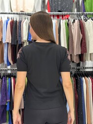 Wholesale Women's Knit Sweater Floral Embroidery Black - 31725 | REEL TRİKO - Thumbnail