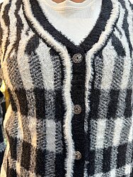 Wholesale Women’s Angora Knit Cardigan – Ecru/Black – 30587 | REEL TRİKO - 3