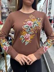 Wholesale Women's Brown Crew Neck Knit Sweater - 31943 | REEL TRİKO - Thumbnail