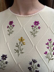 Wholesale Women's Knitted Sweater Colorful Floral Embroidery, Yellow - 32567 | REEL TRİKO - Thumbnail