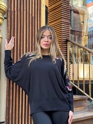 Wholesale Women's Knitted Sweater Floral Embroidery, Black - 32393 | REEL TRİKO - 1