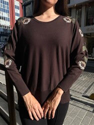 Wholesale Women's Knitted Sweater Floral Embroidery, Brown - 32393 | REEL TRİKO - Thumbnail