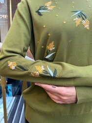 Wholesale Women's Knit Sweater Floral Embroidery - Green - 31944 | REEL TRİKO - Thumbnail