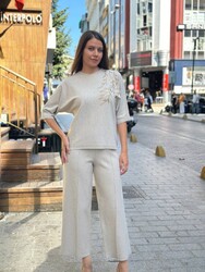Wholesale Women's Knitted Sweater Leaf Embroidery, Beige - 32881 | REEL TRİKO - Thumbnail
