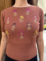 Wholesale Women's Knitted Sweater Colorful Floral Embroidery - 32567 | REEL TRİKO - Thumbnail