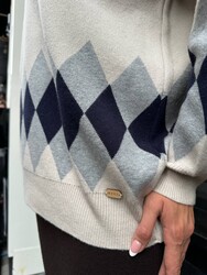 Wholesale Women's Argyle Knit Sweater - Stone - 32887 | REEL TRİKO - Thumbnail