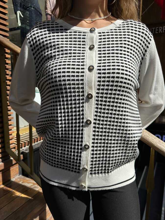 Wholesale Women's Button-Up Knit Cardigan – Ecru & Black – 31913 | REEL TRİKO - 2