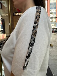 Wholesale Women's Ecru Knit Sweater Leopard Pocket Detail - 32348 | REEL TRİKO - Thumbnail