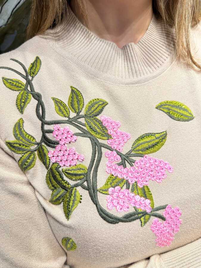 Wholesale Women’s Knit Sweater - Colorful Embroidery - Beige - 33003 | REEL TRİKO - 3