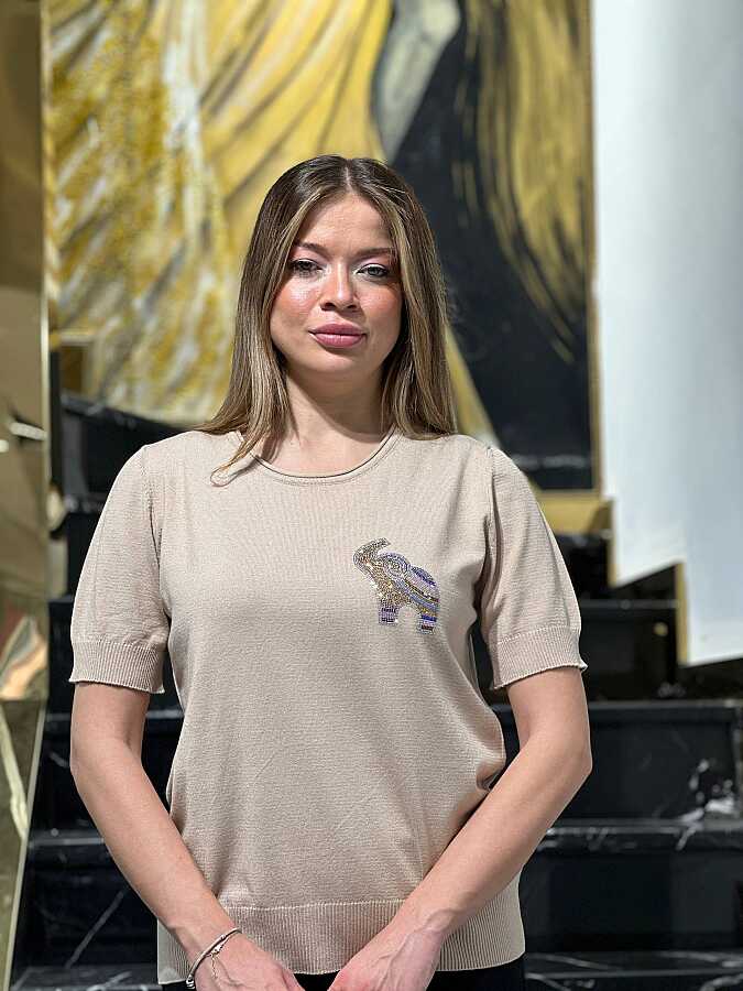 Wholesale Women’s Knit Sweater with Elephant Pattern - Beige - 32980 | REEL TRİKO - 1