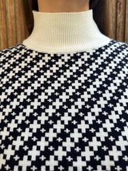 Wholesale Women's Turtleneck Knit Sweater Ecru & Black - 32930 | REEL TRİKO - Thumbnail